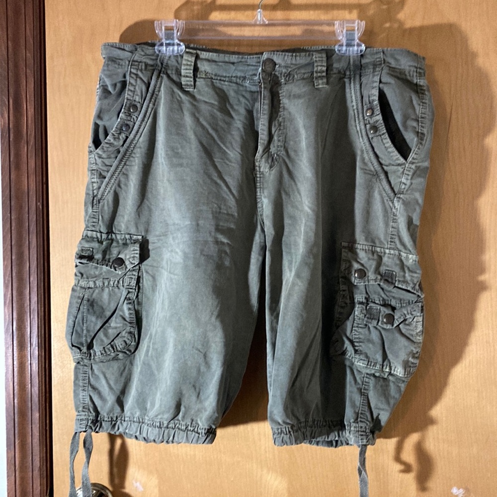 2/$10🪬Cargo shorts